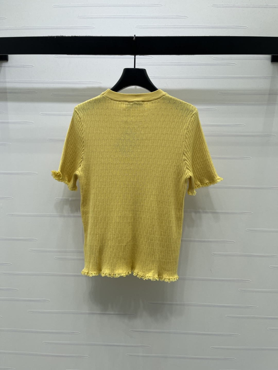 Women's short sleeves